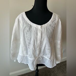 Lucky & Coco White Embroidered Women's Blouse Top Snap Front Size L